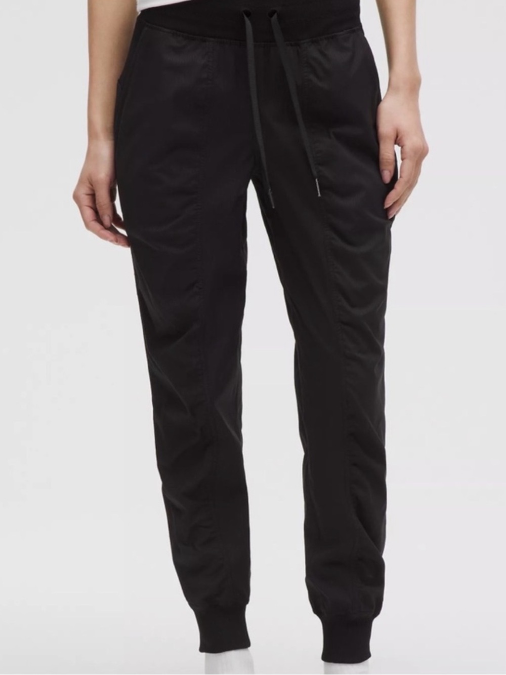 Lululemon Dance Studio Mid Rise Joggers Size 2